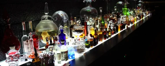 Le parfum bar à cocktails Montpellier